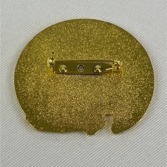 Conchologist City Club Mermaid Enamel Pin Gold Red Green Shell Show Collectible - Picture 3 of 5